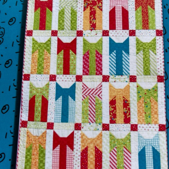 New Pieces From My Heart Quilt Pattern #351 It’s A Wrap Quilting Pattern - Picture 7 of 7